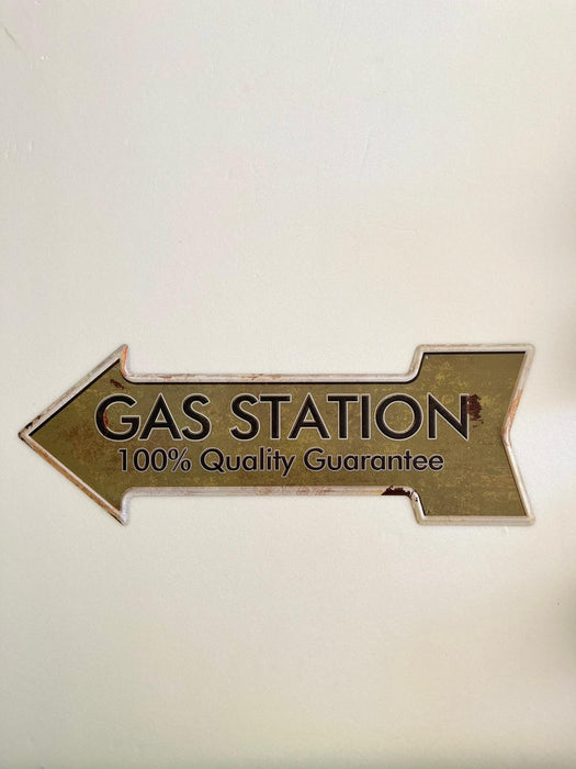 PLAQUE FLECHE MÉTAL GAS STATION 45x15 CM - PLAQUE DECORATIVE - MUZZANO